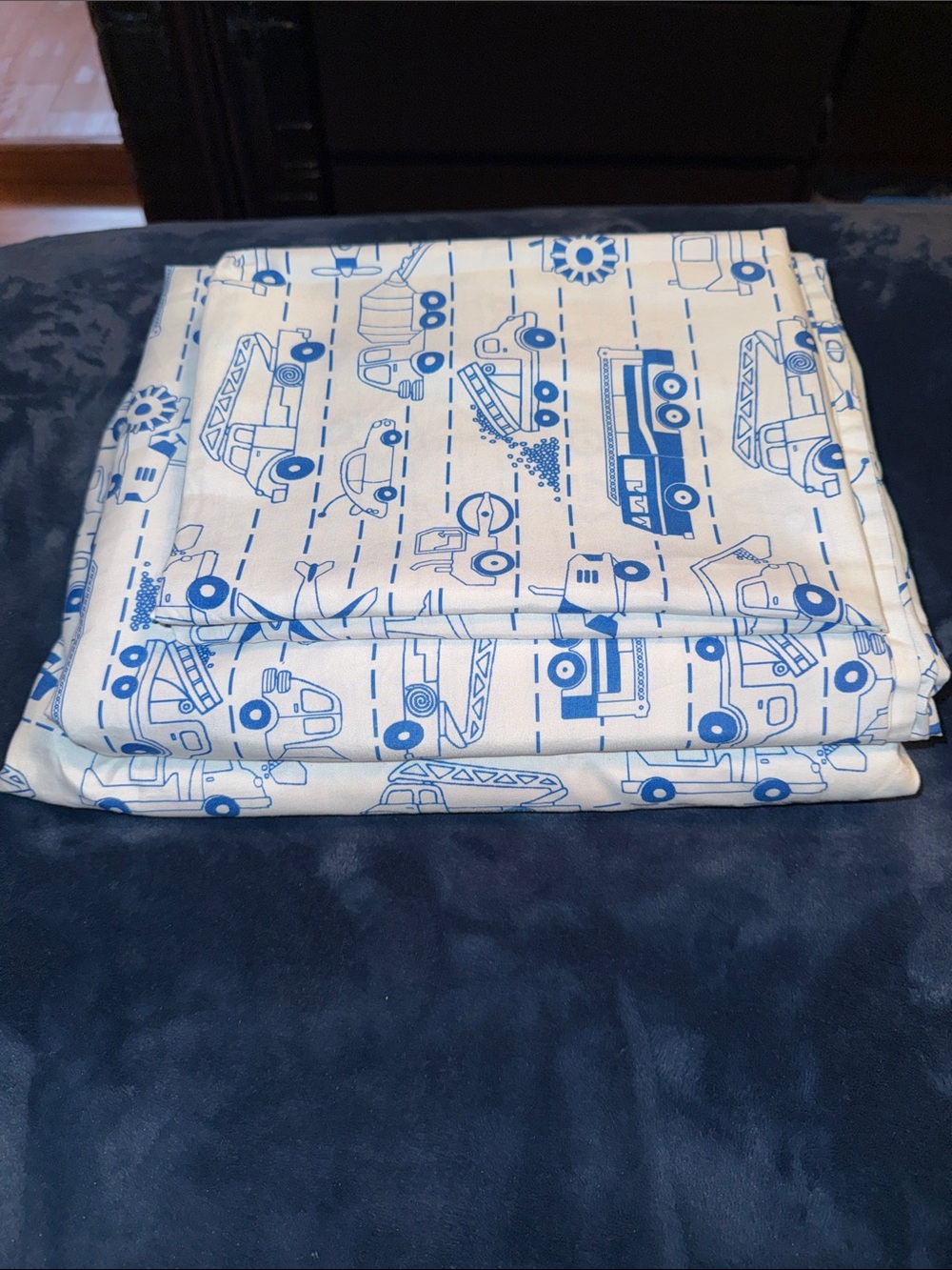Full size vehicle bedding